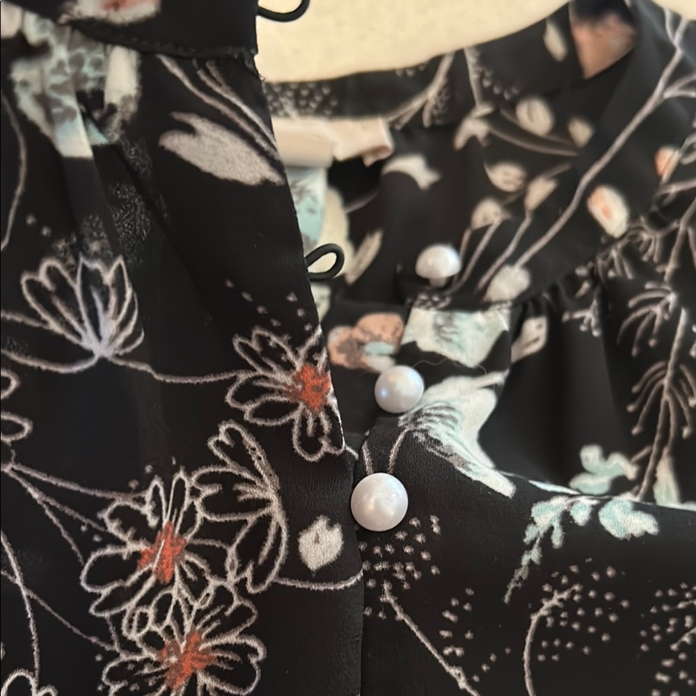LOFT Women's Size S Black Floral Print Sleeveless Blouse - Picture 9 of 12